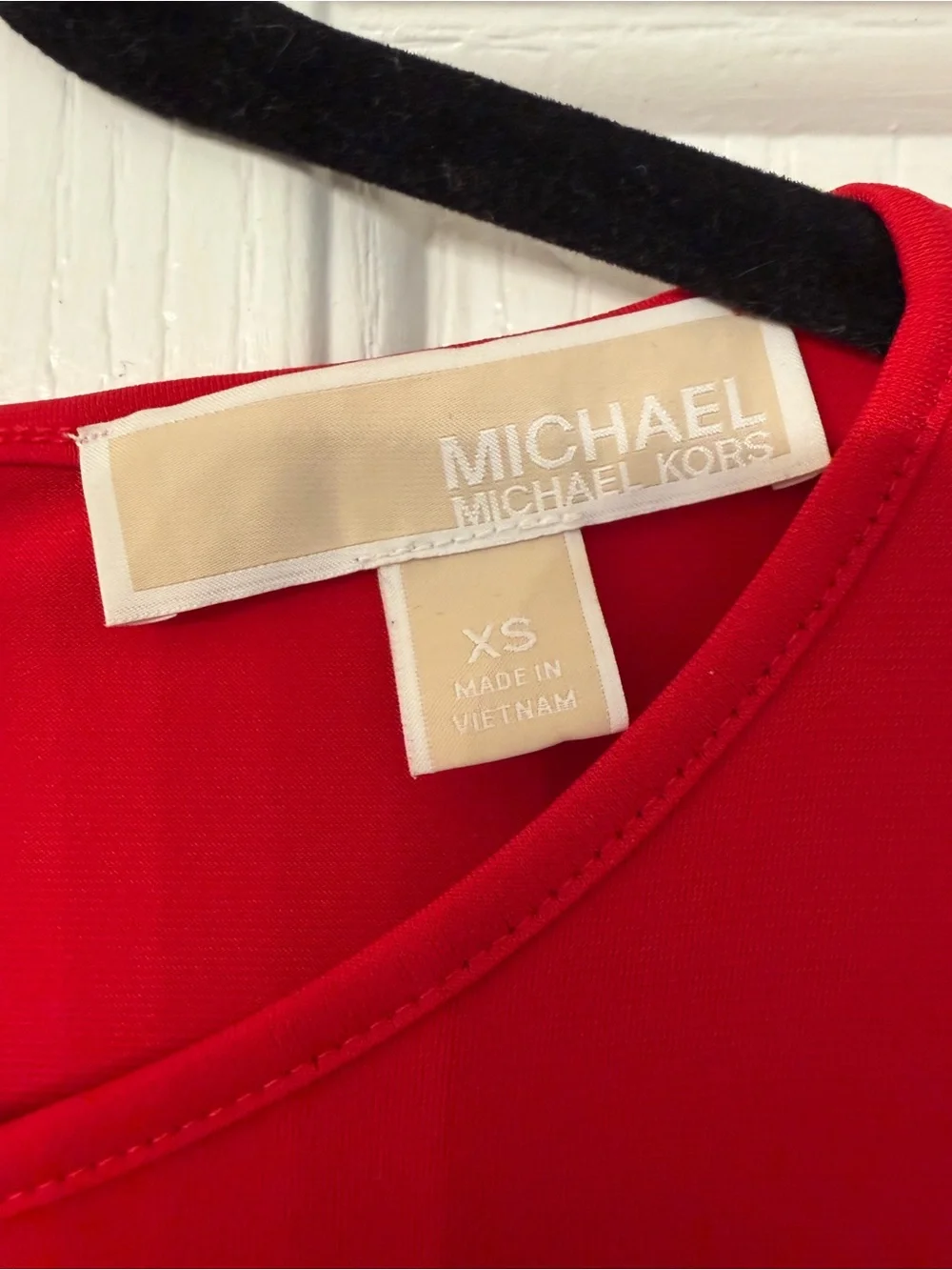 Michael Kors Red Long-Sleeve Keyhole Shift Dress